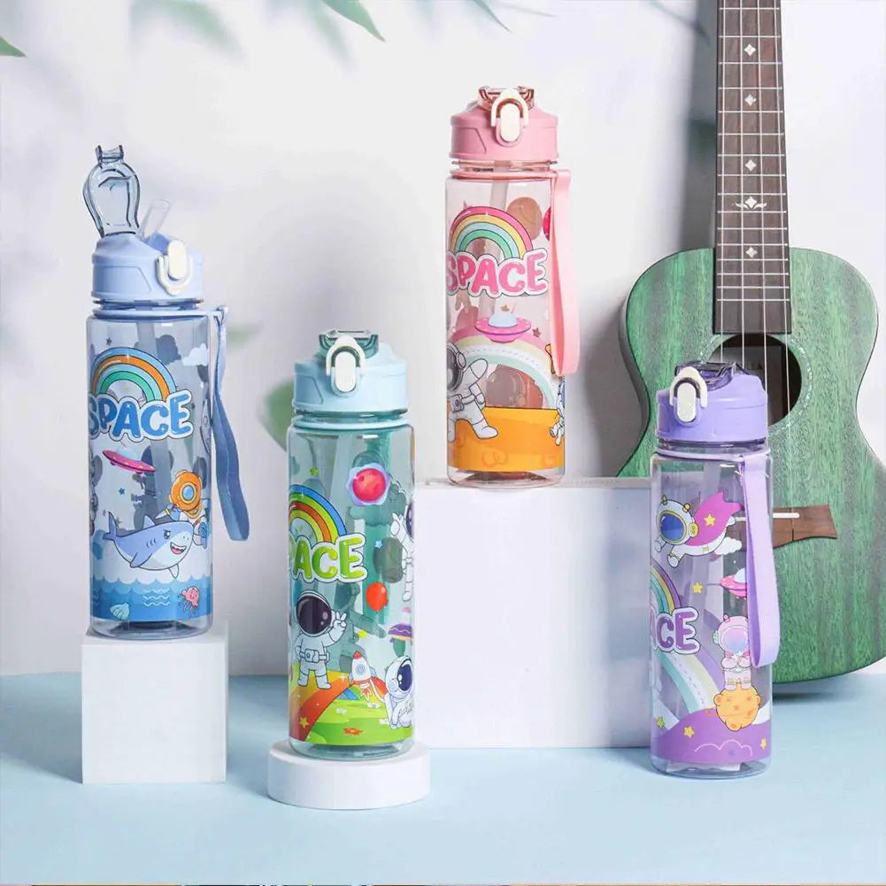 High Capacity Cartoon Astronaut Plastic Space Cup Leak Proof
