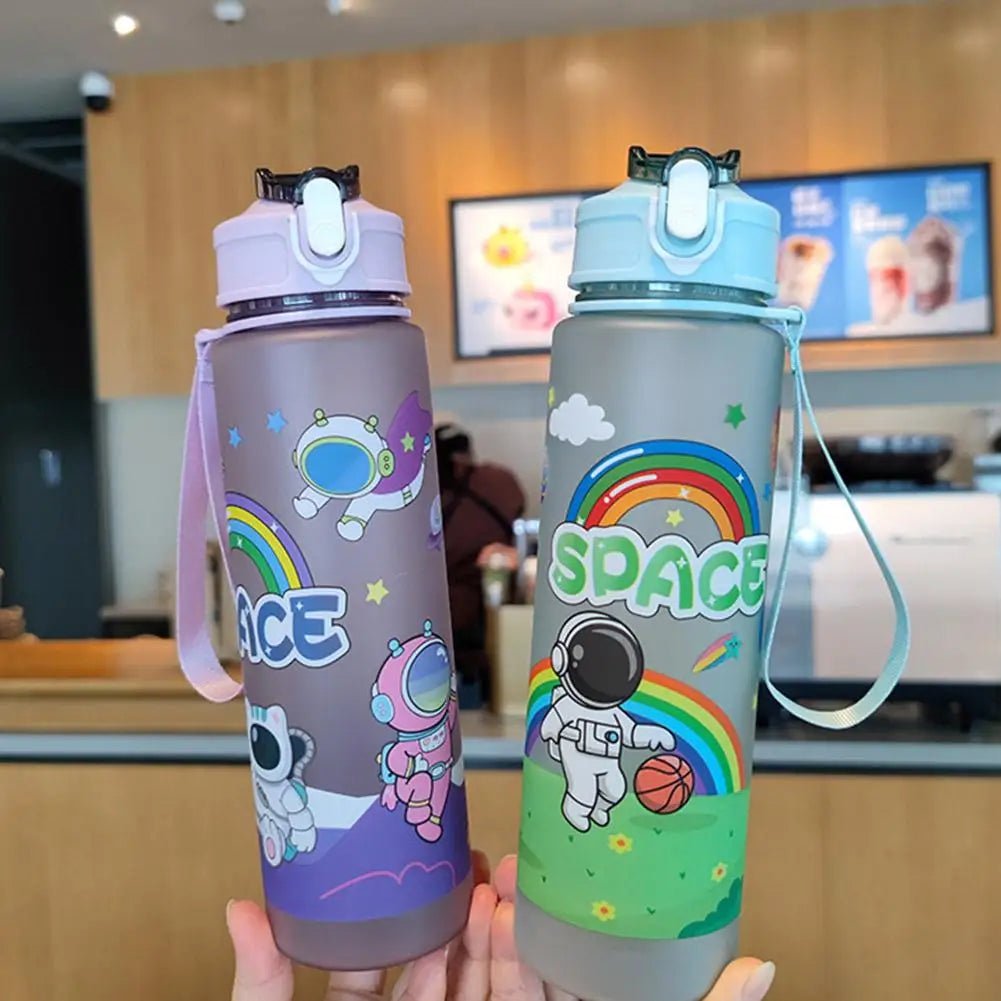 High Capacity Cartoon Astronaut Plastic Space Cup Leak Proof
