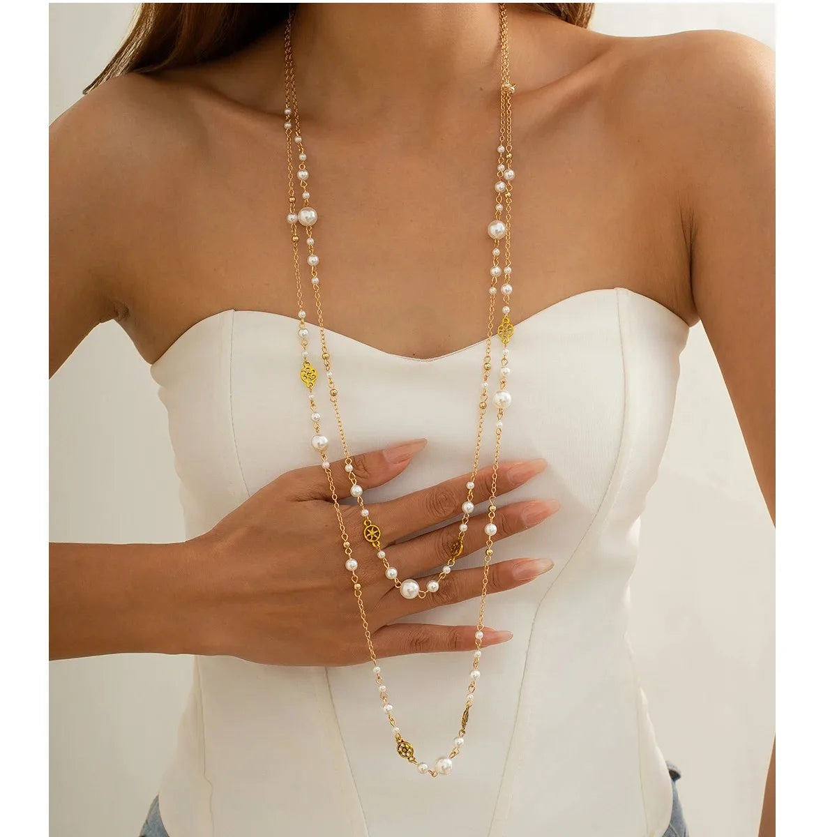 Retro Alien Irregular Baroque Pearl Pendant Necklace for Women