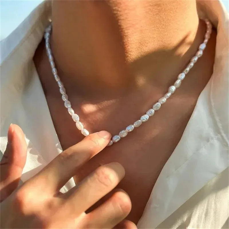 Retro Alien Irregular Baroque Pearl Pendant Necklace for Women
