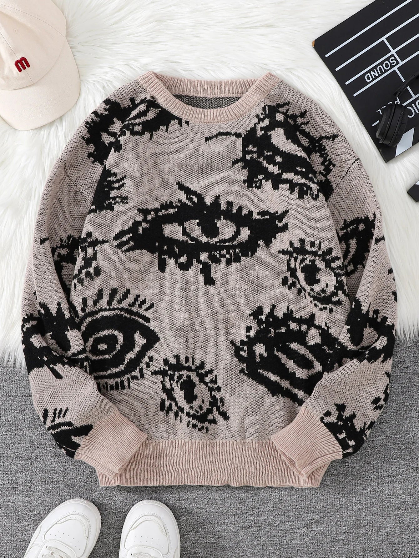Autumn and Winter Abstract Eye Jacquard Pattern Pullover Sweater