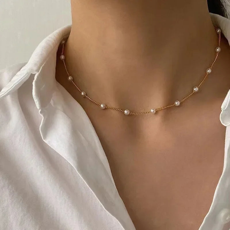 Retro Alien Irregular Baroque Pearl Pendant Necklace for Women