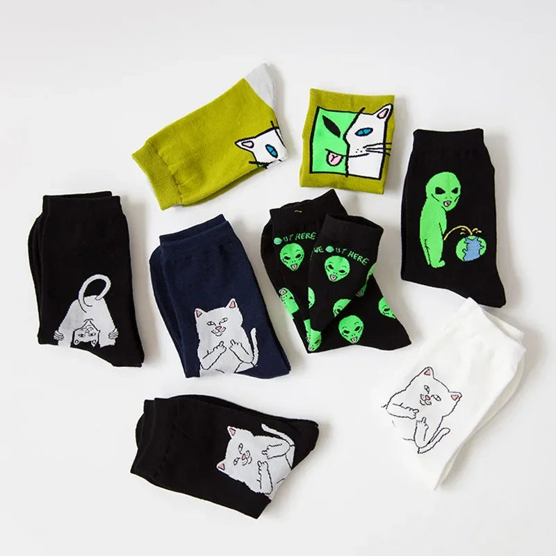 Women Art Funny Alien Planet Creative Funny Cartoon Cat Unisex Breathable Cotton Socks