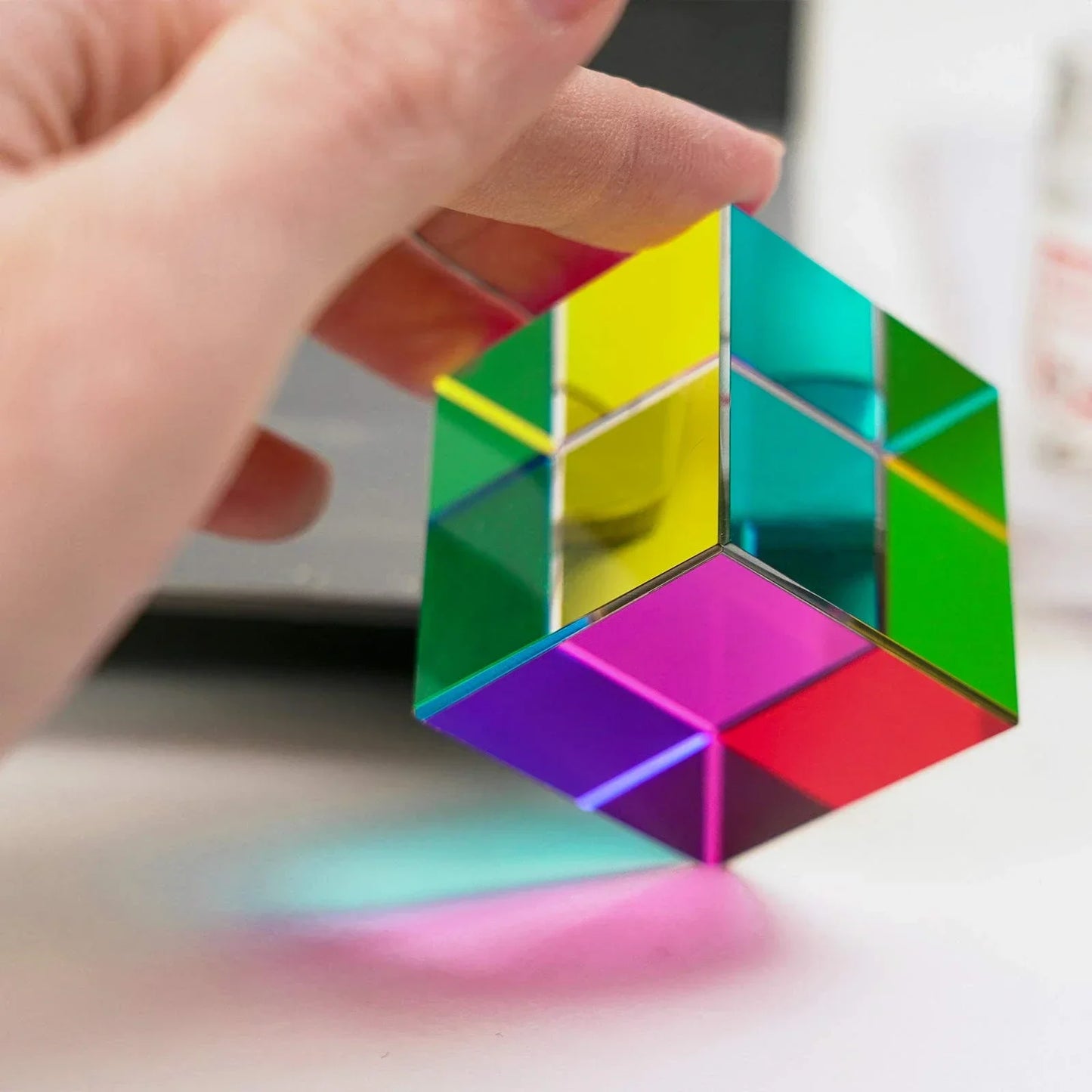 1pcs Science Magic Prism Cube 20mm Hexahedral Crystal Magic
