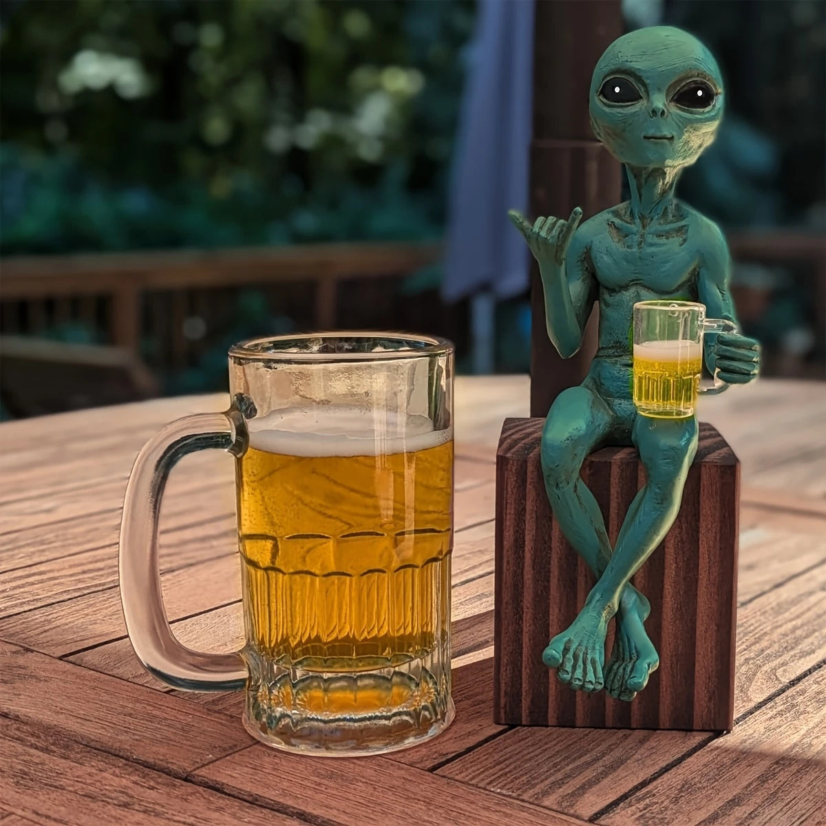 Drinking Alien Sculpture Novelty Alien Collectibles