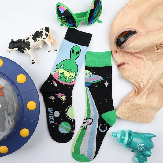 1 Pair Of Alien Spaceship Pattern Men's and Women's Mid-Calf Socks for All Seasons