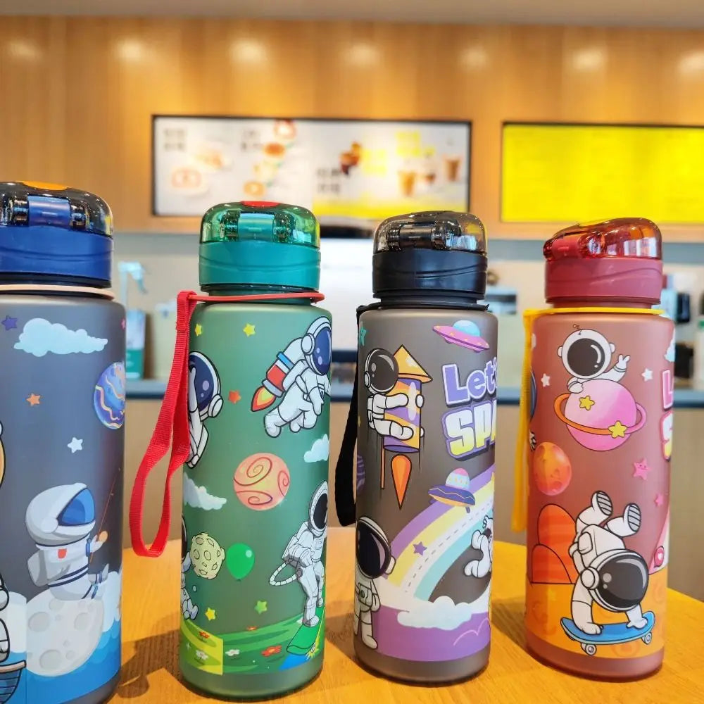 High Quality 700ML Astronaut Space Cup Plastic
