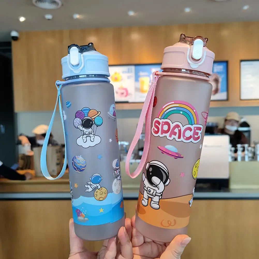 High Capacity Cartoon Astronaut Plastic Space Cup Leak Proof