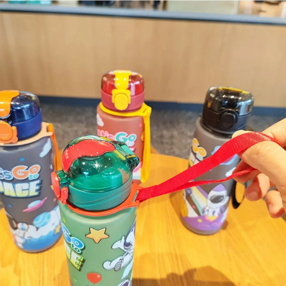 High Quality 700ML Astronaut Space Cup Plastic