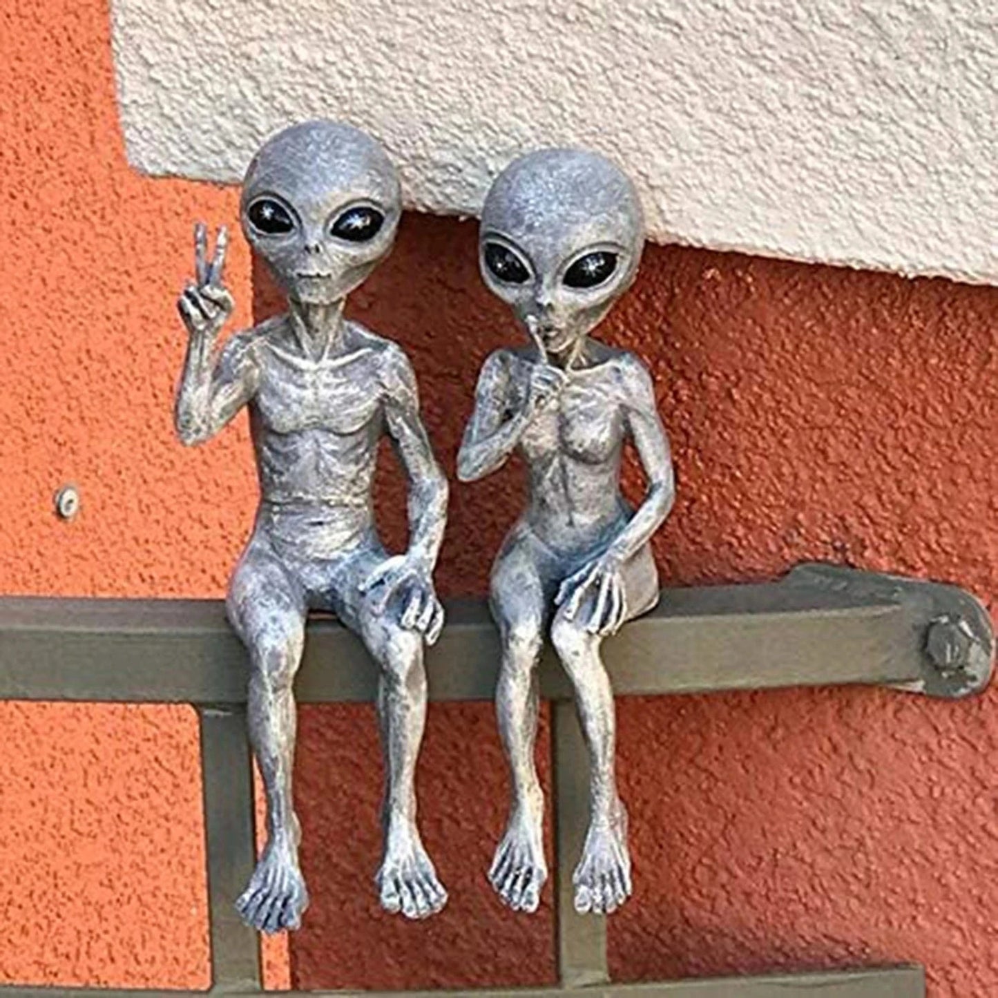 New Outer Space Alien Statue Martians Garden Figurine Set