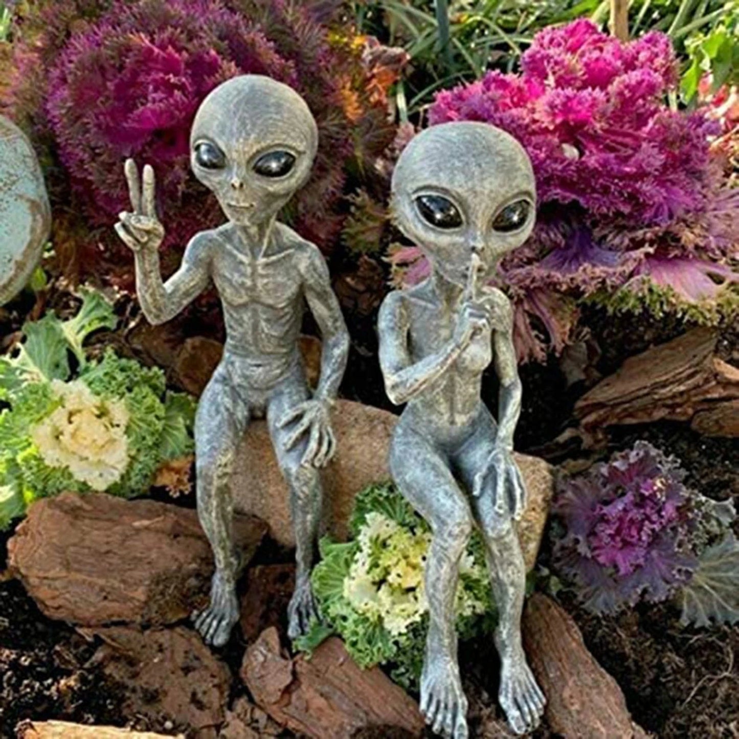 New Outer Space Alien Statue Martians Garden Figurine Set