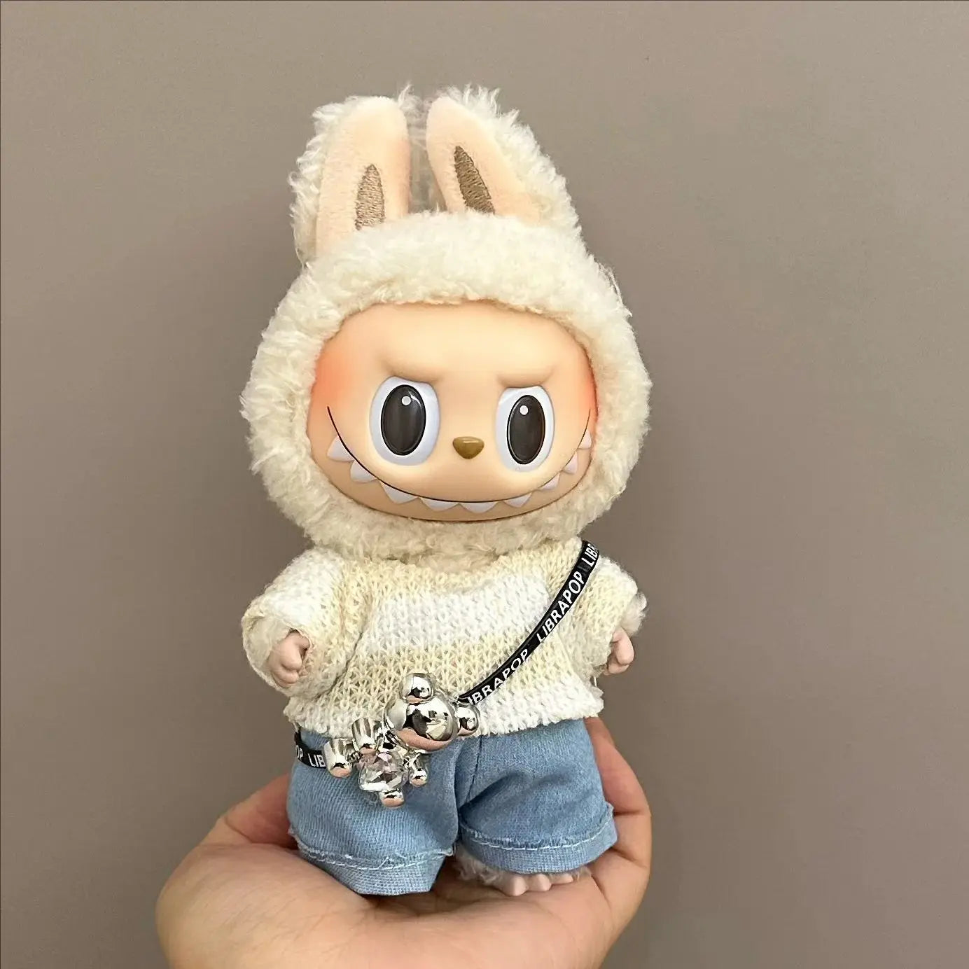 Labubu Clothes Trendy Velcro Doll 2025
