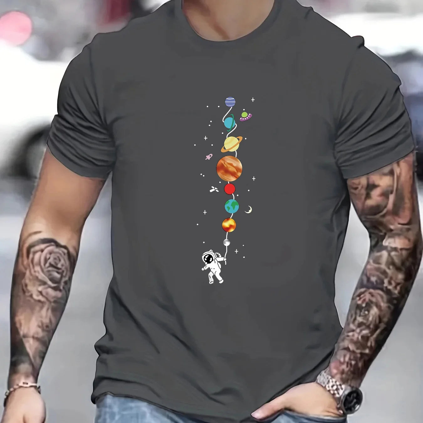Astronaut planet pattern short sleeved T-shirt