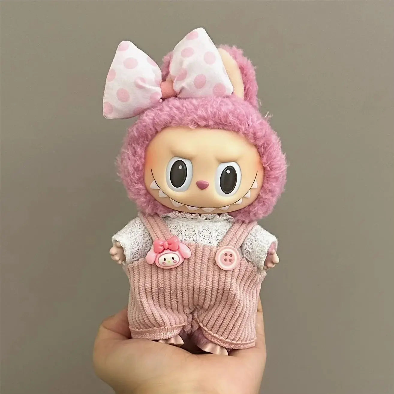 Labubu Clothes Trendy Velcro Doll 2025
