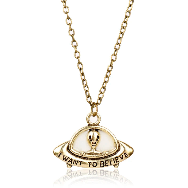 Movie Alien Necklace Predator AVP Alien Queen Pendant